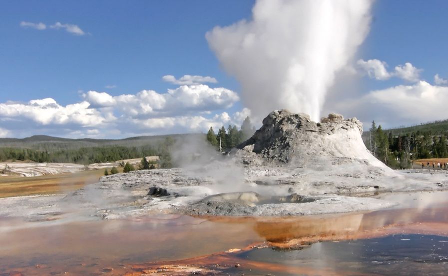 Castle Geyser in Yellowstone National Park, USA