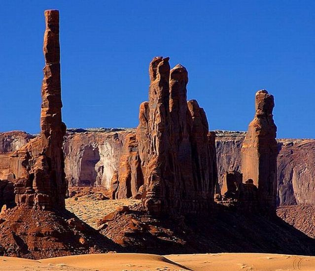 "Totem Pole" and Sandstone Pinnacles in Monument Valley