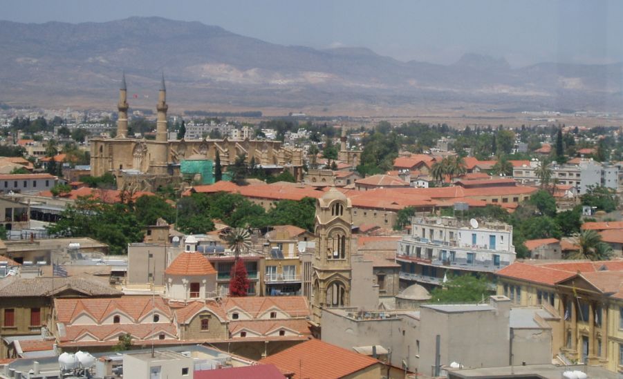 Nicosia ( Lefkosia, Lefkoşa ) - the largest city in Cyprus