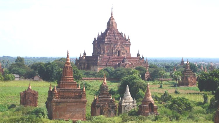 Sulamani Pahto in Bagan in central Myanmar / Burma