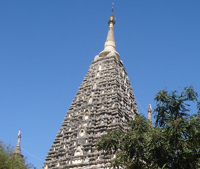 Mahabodhi Paya in Old Bagan in central Myanmar / Burma