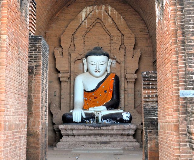 Budddha Statue in Pyathada Paya in the Minnanthu area of Bagan in central Myanmar / Burma