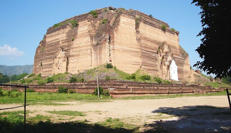Mingun Paya near Mandalay in northern Myanmar / Burma