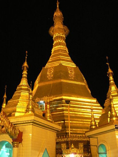 Sule Paya in Yangon ( Rangoon ) in Myanmar ( Burma )