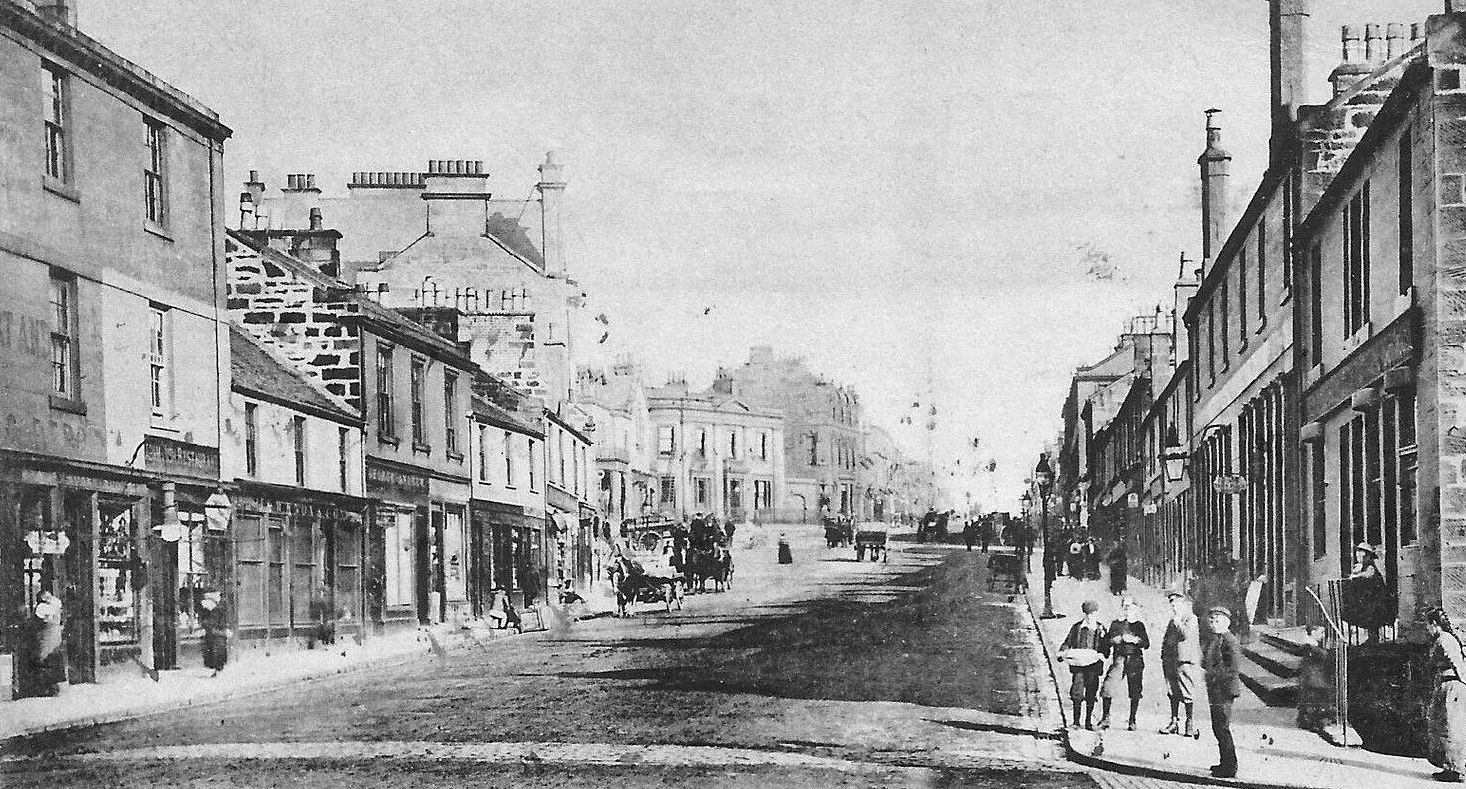 Old photo of Stirling Street in Airdrie