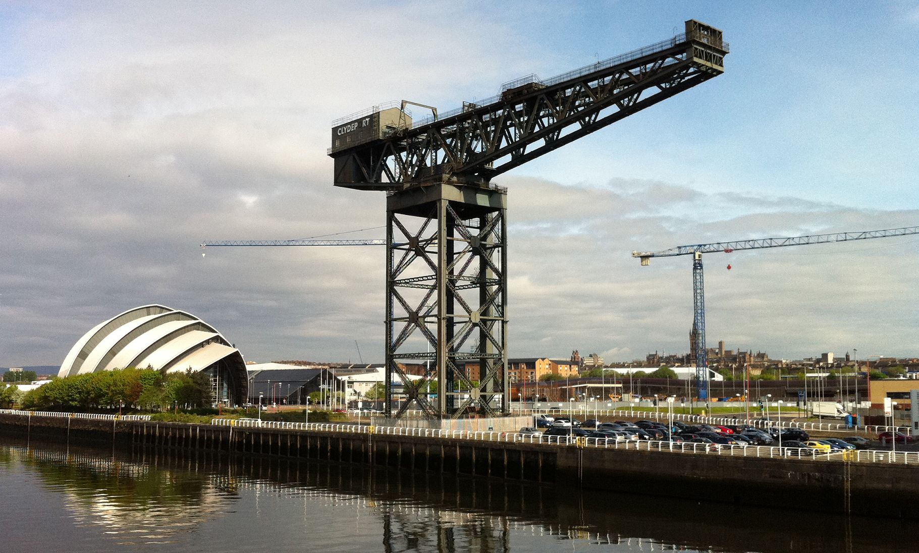 The shipyard crane at Finnieston on the River Clyde