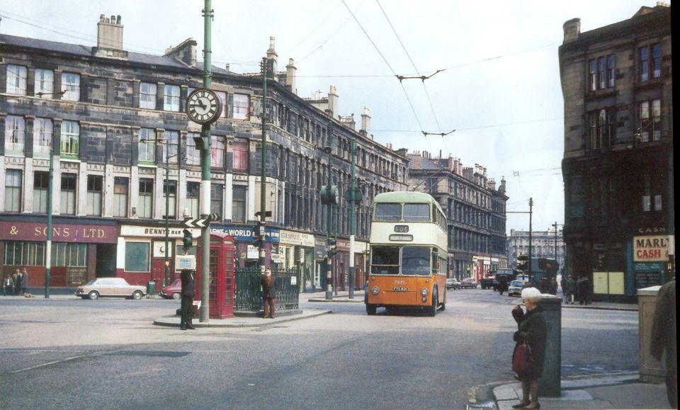 Glasgow Corporation trolleybus at Gorbals Cross