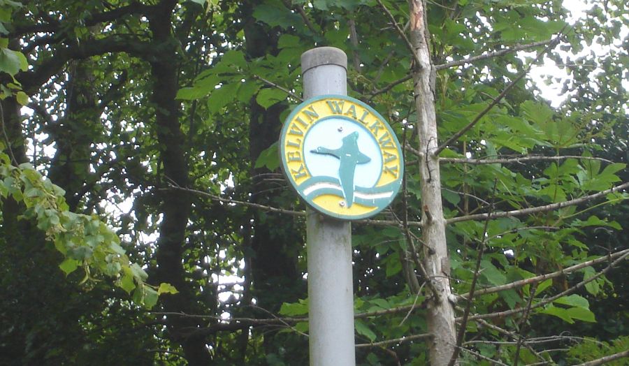 Sign for Kelvin River Walkway on Maryhill Road