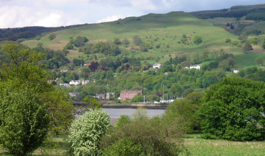 Bowling and Kilpatrick Hills from south side of River Clyde