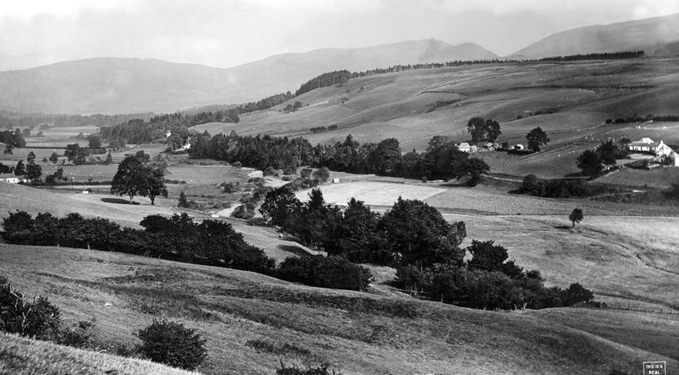 Annan Valley at Moffat - old postcard