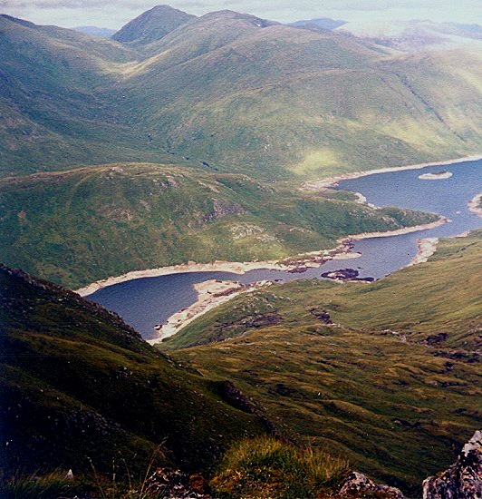 Sgurr na Lapaich and Loch Mullardoch on ascent of Beinn Fhionnlaidh
