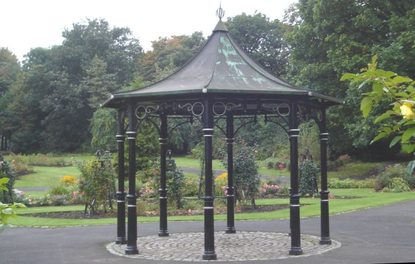 Stand in Tollcross Park