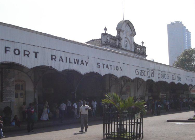 Fort Railway Station in Colombo City, Sri Lanka