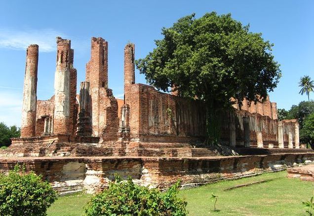 Wat Thammikarat at Ayutthaya in Northern Thailand