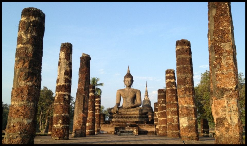 Buddha statue at Ayutthaya in Northern Thailand