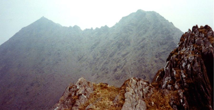 Peaks of Ireland: Carrauntoohil in Macgillycuddy Reeks