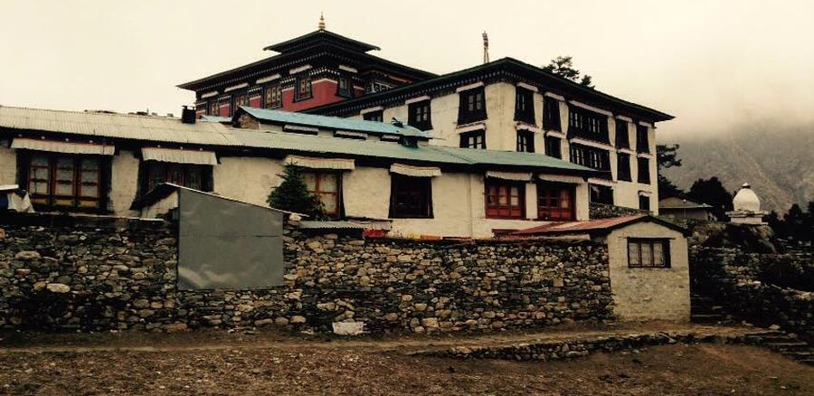 Gompa ( Buddhist monastery ) at Thyangboche